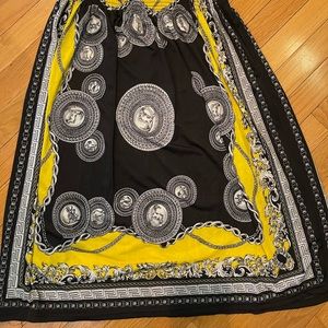 Slinky, stretchy, strapless dress